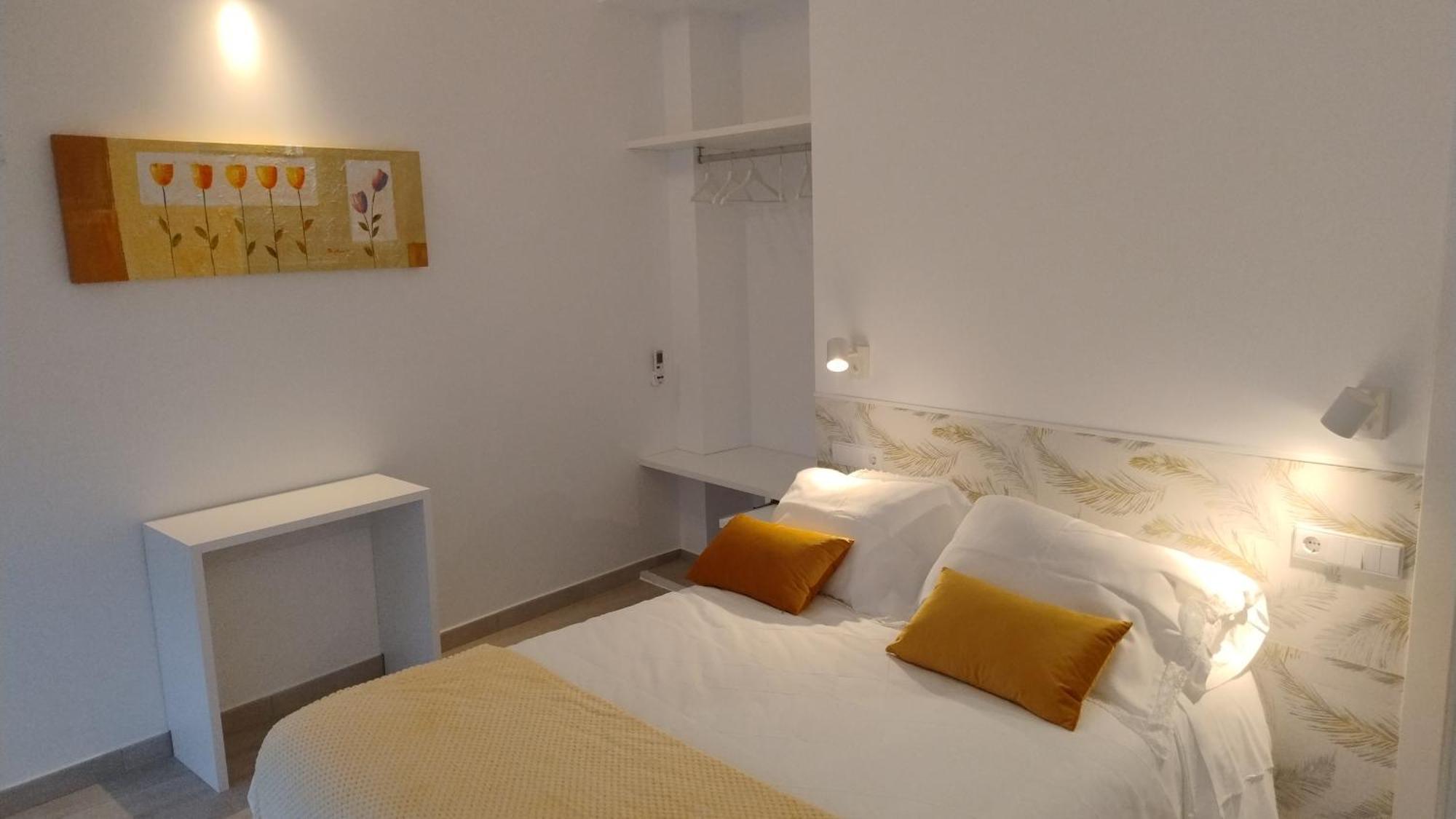 Casas Turisticas Lar Jardin - Parking Privado Santiago de Compostela Exterior photo