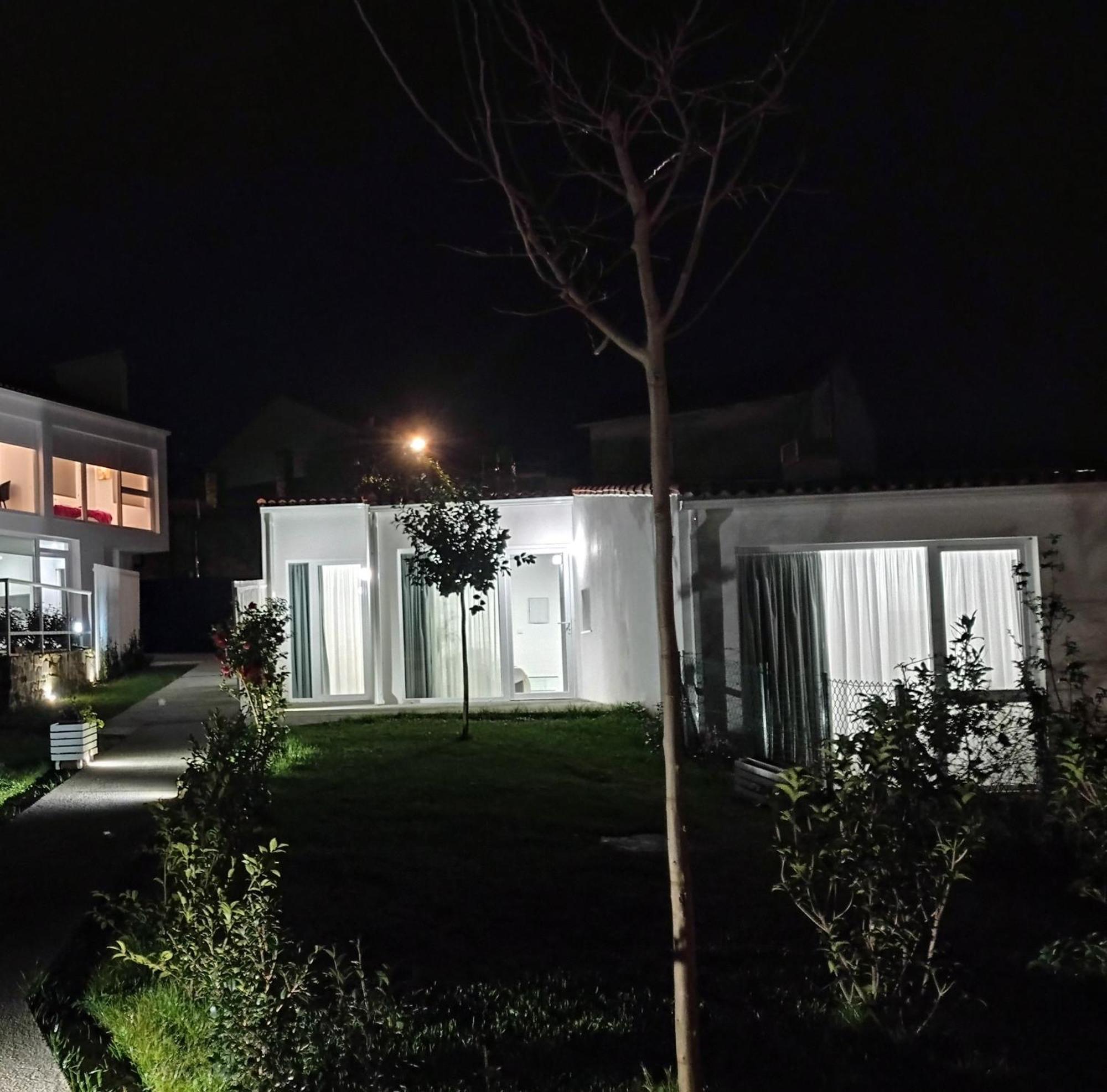 Casas Turisticas Lar Jardin - Parking Privado Santiago de Compostela Exterior photo